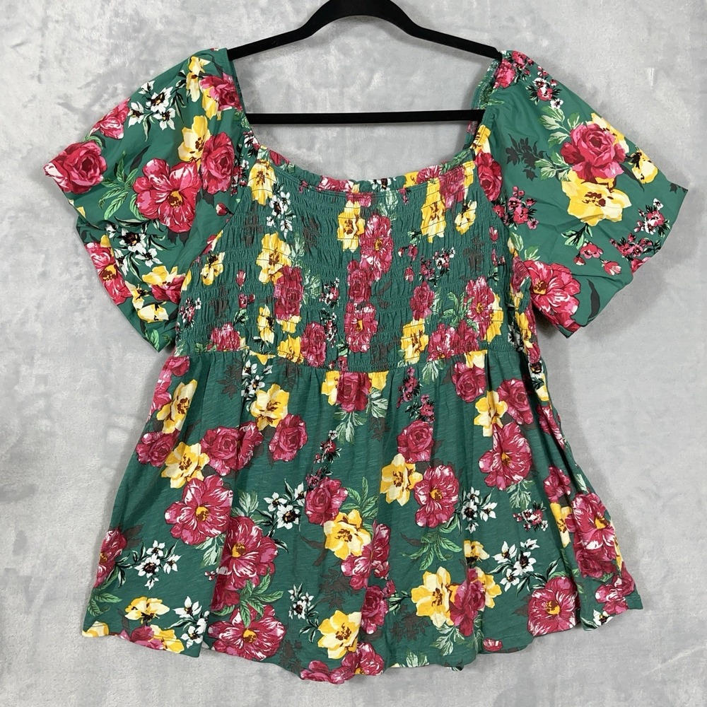 Torrid Smocked Poplin Babydoll Blouse Top Floral Green Short Puff Sleeve 3/ 3X